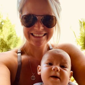 Meet your Posher, Carrie